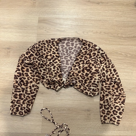 Bathing suit with cover up top - Picture 3 of 3